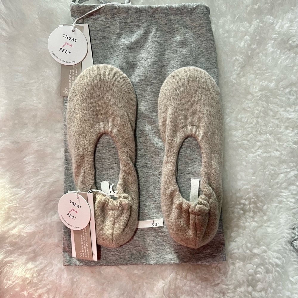 SKIN 100% Cashmere Slippers in Mocha Heather